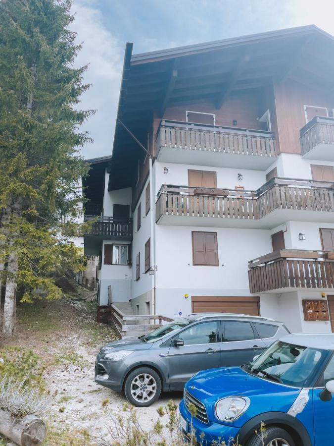 Casa Alvera Cortina d'Ampezzo Luaran gambar