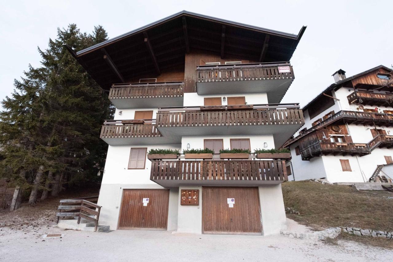 Casa Alvera Cortina d'Ampezzo Luaran gambar